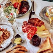 Tips for Locating Delicious Restaurants Abroad